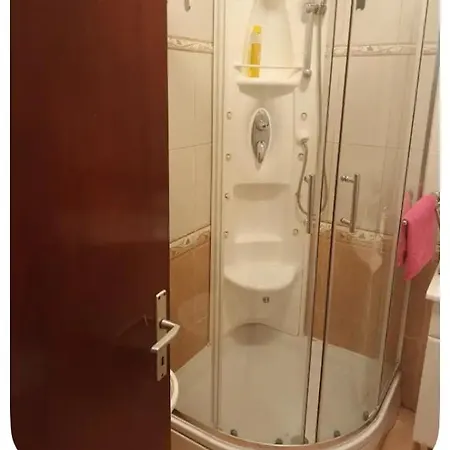 Dori Apartment
